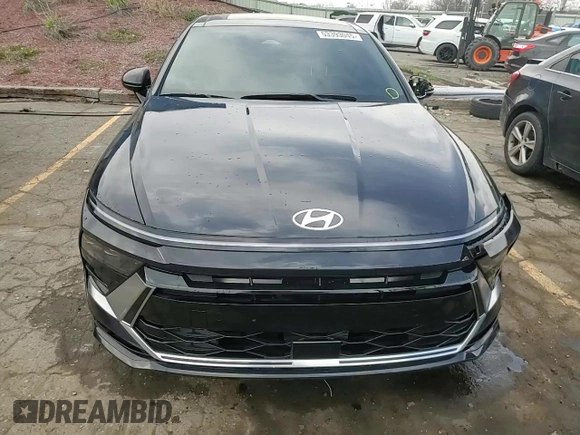 2024 Hyundai Sonata SEL z VIN KMHL14JA2RA409807, wystawiony jako Copart lot #53393045 z przebiegiem 5 661 mil mil oraz Szkoda całkowita • Salvage title. Historia ofert i sprzedaży dostępna na DreamBid. Obrazek 13.