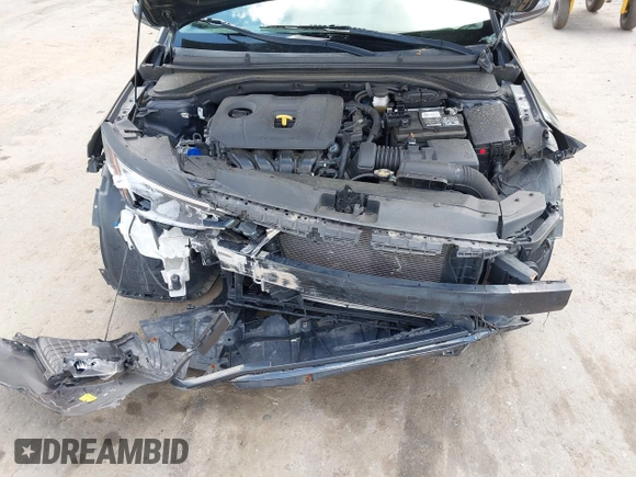 2020 Hyundai Elantra SEL with VIN 5NPD84LF9LH614568, listed as a IAAI auction lot 42203840 with 70,832 mi miles and . Bid and sale history available at DreamBid. Image 6.