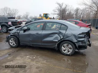 2013 Honda Civic LX z VIN 19XFB2F52DE018337, wystawiony jako IAAI lot #41186651 z przebiegiem 171 348 mil mil oraz . Historia ofert i sprzedaży dostępna na DreamBid. Obrazek 15.