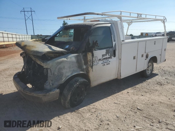 2007 GMC Savana Commercial SRW C6Y z VIN 1GDHG31U571241621, wystawiony jako Copart lot #71527434 z przebiegiem Nie podano mil oraz Szkoda całkowita • Salvage title. Historia ofert i sprzedaży dostępna na DreamBid. Obrazek 1.