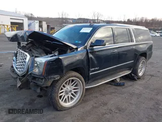 2020 GMC Yukon XL Denali with VIN 1GKS2HKJ9LR162043, listed as a IAAI auction lot 41351046 with 93,358 mi miles. Bid and sale history available at carsss.com. Image 17.