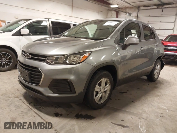 2020 Chevrolet Trax LS with VIN 3GNCJNSBXLL216278, listed as a IAAI auction lot 41416226 with 25,683 mi miles. Bid and sale history available at carsss.com. Image 2.