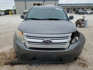 2014 Ford Explorer XLT z VIN 1FM5K7D8XEGB73043, wystawiony jako Copart lot #52146485 z przebiegiem 177 394 mil mil oraz Szkoda całkowita • Salvage title. Historia ofert i sprzedaży dostępna na DreamBid. Obrazek 5.