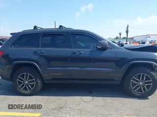 2018 Jeep Grand Cherokee Trailhawk with VIN 1C4RJFLT0JC316172, listed as a IAAI auction lot 42174162 with 81,891 mi miles and . Bid and sale history available at DreamBid. Image 13.