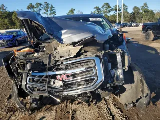 2019 GMC Yukon SLT with VIN 1GKS1BKC6KR217015, listed as a Copart auction lot 80756264 with 110,186 mi miles and Salvage Title. Bid and sale history available at carsss.com. Image 5.