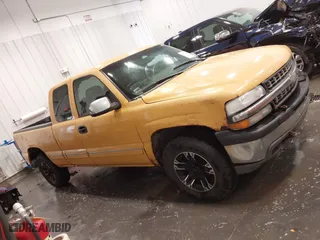2002 Chevrolet Silverado 1500 LS with VIN 1GCEK19T62Z132438, listed as a IAAI auction lot 41777375 with 150,154 mi miles. Bid and sale history available at carsss.com. Image 13.