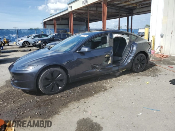 2024 Tesla Model 3 with VIN 5YJ3E1EA8RF868400, listed as a Copart auction lot 51835605 with 2,583 mi miles and Salvage Title. Bid and sale history available at carsss.com. Image 1.