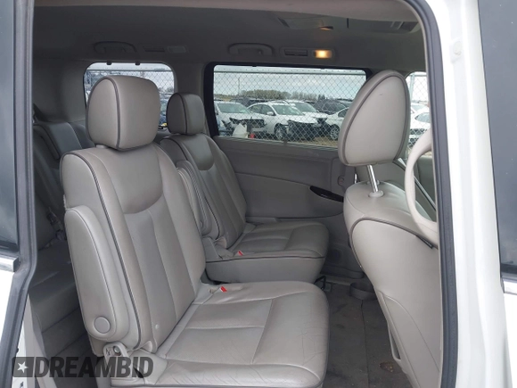 2012 Nissan Quest LE z VIN JN8AE2KP1C9036697, wystawiony jako IAAI lot #42124298 z przebiegiem 238 366 mil mil oraz . Historia ofert i sprzedaży dostępna na DreamBid. Obrazek 8.