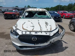 2020 Mazda CX-30 with VIN 3MVDMABL2LM112138, listed as a IAAI auction lot 41951044 with Not Provided miles. Bid and sale history available at carsss.com. Image 11.