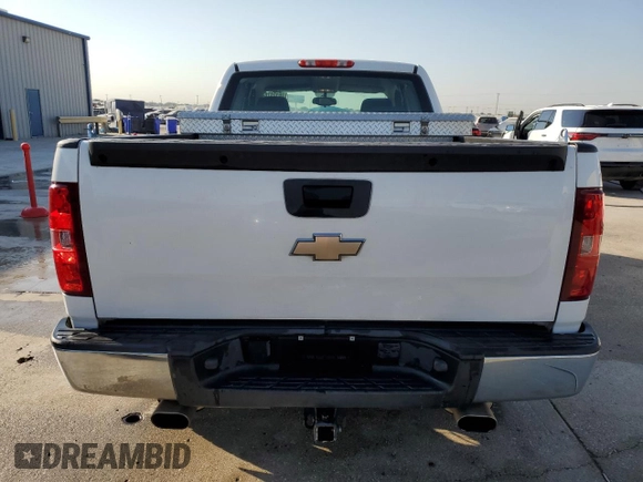 2011 Chevrolet Silverado 1500 Work Truck with VIN 1GCRKPE39BZ128975, listed as a Copart auction lot 76124704 with 180,814 mi miles and Salvage Title. Bid and sale history available at DreamBid. Image 6.