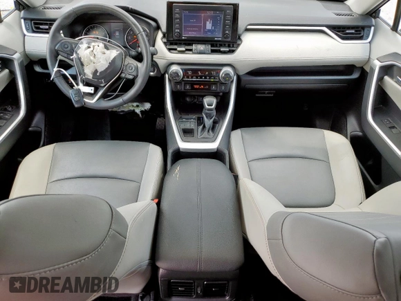 2022 Toyota RAV4 XLE Premium with VIN 2T3A1RFVXNC310217, listed as a Copart auction lot 65779855 with 31,626 mi miles and Salvage title. Bid and sale history available at DreamBid. Image 9.