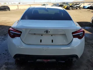 2020 Toyota 86 with VIN JF1ZNAA14L8752611, listed as a Copart auction lot 82995104 with Not Provided miles and Non Repairable. Bid and sale history available at carsss.com. Image 6.