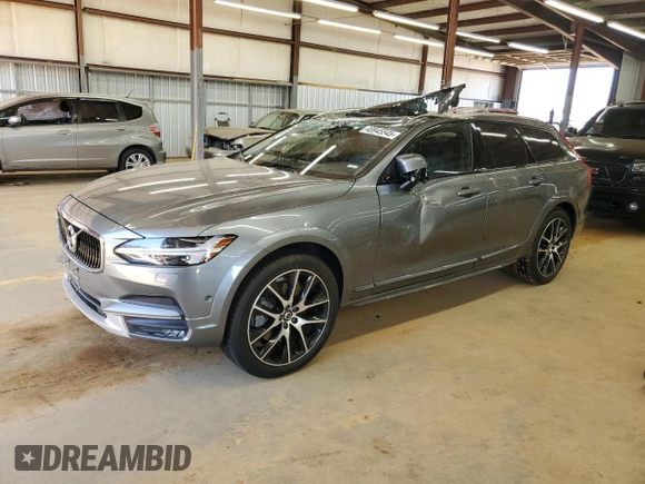 2018 Volvo V90 z VIN YV4A22NL6J1026625, wystawiony jako Copart lot #48945545 z przebiegiem 108 622 mil mil oraz Szkoda całkowita • Salvage title. Historia ofert i sprzedaży dostępna na DreamBid. Obrazek 1.