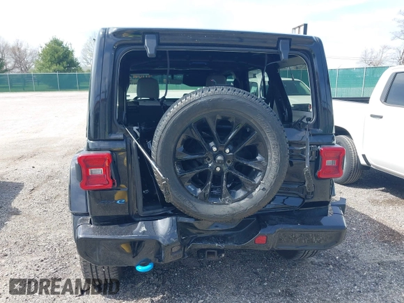 2021 Jeep Wrangler Unlimited Sahara with VIN 1C4JJXP63MW767719, listed as a IAAI auction lot 41906155 with 44,689 mi miles and . Bid and sale history available at DreamBid. Image 6.