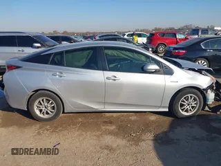 2017 Toyota Prius Two with VIN JTDKBRFU3H3034087, listed as a IAAI auction lot 40982253 with 158,745 mi miles and . Bid and sale history available at DreamBid. Image 13.