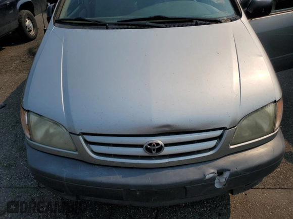 2001 Toyota Sienna CE with VIN 4T3ZF19C11U412899, listed as a Copart auction lot 70303244 with 190,025 mi miles and Salvage Title. Bid and sale history available at DreamBid. Image 12.