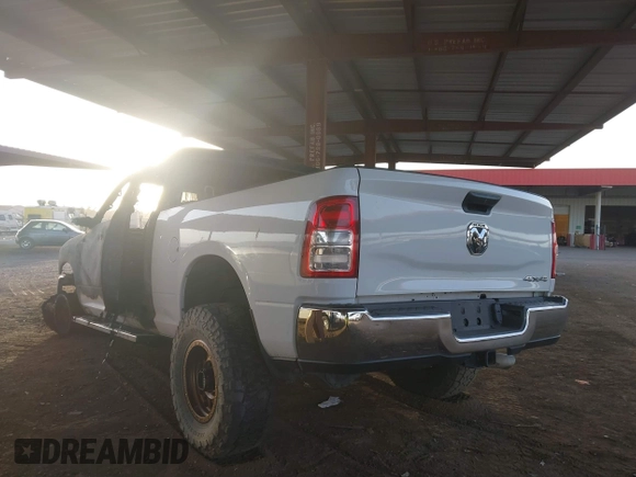 2020 Ram 2500 Tradesman with VIN 3C6UR5CL9LG244733, listed as a IAAI auction lot 41291091 with 1 mi miles. Bid and sale history available at carsss.com. Image 3.