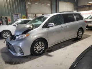 2019 Toyota Sienna XLE Auto Access Seat с VIN 5TDYZ3DC5KS005161, выставлен на аукционе Copart как лот 55245905 с пробегом 98 077 миль миль и Списание • Salvage title. История ставок и продаж доступна на DreamBid. Изображение 1.