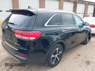2017 Kia Sorento EX with VIN 5XYPH4A13HG278046, listed as a IAAI auction lot 41542435 with 92,137 mi miles and . Bid and sale history available at DreamBid. Image 4.
