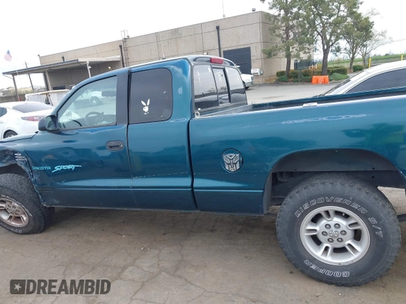 1997 Dodge Dakota with VIN 1B7GL23X7VS164206, listed as a IAAI auction lot 41839529 with 223,933 mi miles. Bid and sale history available at carsss.com. Image 15.