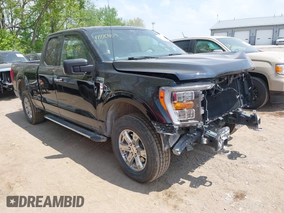 2021 Ford F-150 XL with VIN 1FTFX1E56MFA89186, listed as a IAAI auction lot 42220409 with 95,650 mi miles and . Bid and sale history available at DreamBid. Image 1.