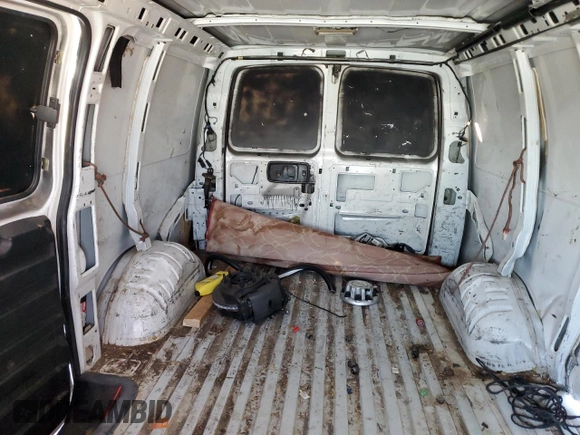 2003 GMC Savana Cargo Van with VIN 1GTGG25U031121692, listed as a Copart auction lot 70495844 with 57,614 mi miles and Salvage Title. Bid and sale history available at carsss.com. Image 10.