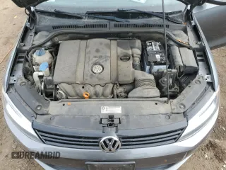 2011 Volkswagen Jetta SE z VIN 3VWDZ7AJ1BM348118, wystawiony jako Copart lot #45446685 z przebiegiem 121 414 mil mil oraz Szkoda całkowita • Salvage title. Historia ofert i sprzedaży dostępna na DreamBid. Obrazek 12.