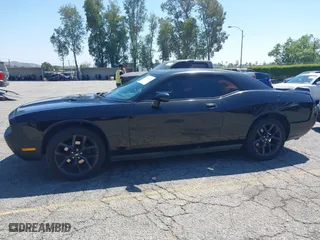2010 Dodge Challenger SE with VIN 2B3CJ4DV0AH323373, listed as a IAAI auction lot 42081412 with 199,977 mi miles. Bid and sale history available at carsss.com. Image 14.