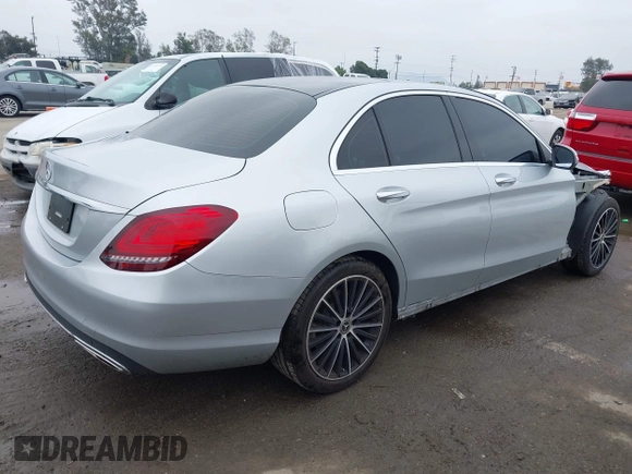 2021 Mercedes-Benz C 300 with VIN W1KWF8DB7MR647862, listed as a IAAI auction lot 42183785 with 29,462 mi miles and . Bid and sale history available at DreamBid. Image 4.