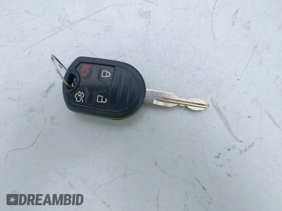 2014 Ford Mustang V6 z VIN 1ZVBP8EM6E5277323, wystawiony jako IAAI lot #42601652 z przebiegiem 64 616 mil mil oraz . Historia ofert i sprzedaży dostępna na DreamBid. Obrazek 11.