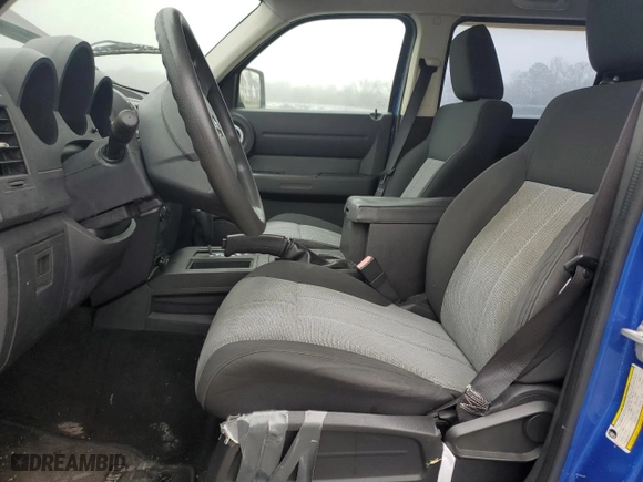 2007 Dodge Nitro SXT with VIN 1D8GT28K77W568486, listed as a Copart auction lot 45238775 with 0 mi miles and Non Repairable. Bid and sale history available at carsss.com. Image 7.