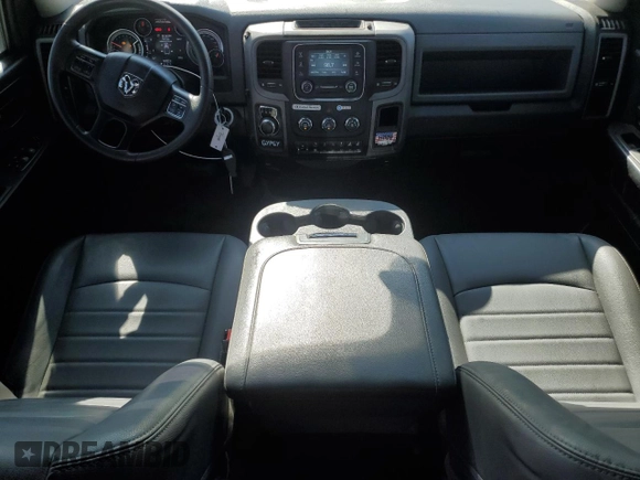 2019 Ram 1500 Tradesman z VIN 1C6RR6FT9KS686930, wystawiony jako Copart lot #60701815 z przebiegiem 123 156 mil mil oraz Szkoda całkowita • Salvage title. Historia ofert i sprzedaży dostępna na DreamBid. Obrazek 8.