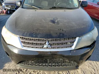 2008 Mitsubishi Outlander ES with VIN JA4LS21W88Z020181, listed as a Copart auction lot 77969614 with 151,182 mi miles and Salvage Title. Bid and sale history available at carsss.com. Image 12.