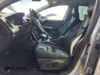 2014 Volvo XC60 R-Design Premier Plus z VIN YV4902DZ1E2543491, wystawiony jako Copart lot #51699955 z przebiegiem 114 688 mil mil oraz Szkoda całkowita • Salvage title. Historia ofert i sprzedaży dostępna na DreamBid. Obrazek 7.