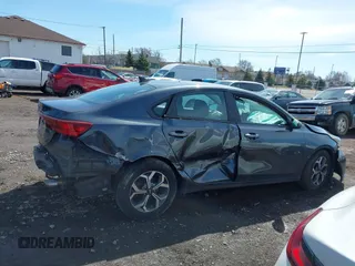 2019 Kia Forte LXS with VIN 3KPF24ADXKE101554, listed as a IAAI auction lot 41909367 with 74,224 mi miles and . Bid and sale history available at carsss.com. Image 12.