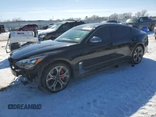 2018 Kia Stinger GT2 with VIN KNAE55LC4J6016773, listed as a Copart auction lot 45879905 with 115,751 mi miles and Salvage Title. Bid and sale history available at carsss.com. Image 1.