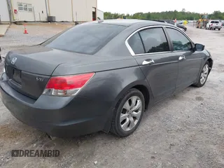 2010 Honda Accord EX-L z VIN 1HGCP3F83AA015323, wystawiony jako IAAI lot #42232579 z przebiegiem 182 695 mil mil oraz . Historia ofert i sprzedaży dostępna na DreamBid. Obrazek 4.