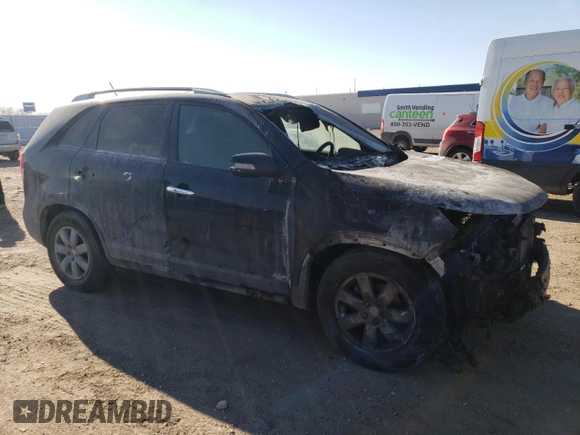 2012 Kia Sorento LX with VIN 5XYKTCA63CG195594, listed as a Copart auction lot 43026195 with Not Provided miles and Salvage Title. Bid and sale history available at DreamBid. Image 4.