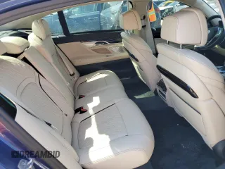 2020 BMW 7 Series z VIN WBA7U2C18LCD14534, wystawiony jako Copart lot #44378393 z przebiegiem 35 039 mil mil oraz . Historia ofert i sprzedaży dostępna na DreamBid. Obrazek 10.