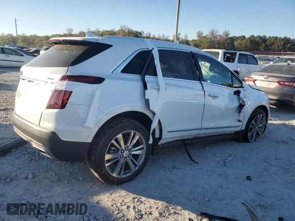 2024 Cadillac XT5 FWD Premium Luxury with VIN 1GYKNCRS7RZ740471, listed as a Copart auction lot 82275174 with 14,747 mi miles and Salvage Title. Bid and sale history available at carsss.com. Image 3.