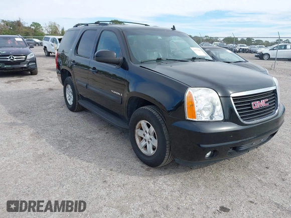 2009 GMC Yukon SLT 4SB with VIN 1GKFK33049R209059, listed as a IAAI auction lot 41673686 with 206,570 mi miles and . Bid and sale history available at DreamBid. Image 1.
