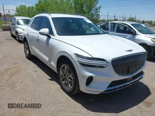 2025 Genesis GV70 2.5T z VIN 5NMMADTB0SH034672, wystawiony jako IAAI lot #42259585 z przebiegiem 4 380 mil mil oraz . Historia ofert i sprzedaży dostępna na DreamBid. Obrazek 1.