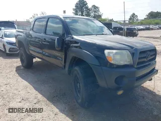 2007 Toyota Tacoma PreRunner with VIN 3TMJU62N87M041424, listed as a IAAI auction lot 41913237 with 230,050 mi miles. Bid and sale history available at carsss.com. Image 1.