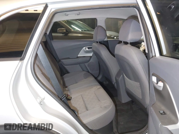 2019 Kia Niro LX with VIN KNDCB3LC5K5320824, listed as a IAAI auction lot 41996036 with 66,717 mi miles. Bid and sale history available at carsss.com. Image 8.