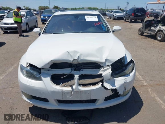 2007 BMW 3 Series 328xi z VIN WBAWC33537PD06475, wystawiony jako IAAI lot #42368910 z przebiegiem 101 579 mil mil oraz . Historia ofert i sprzedaży dostępna na DreamBid. Obrazek 6.