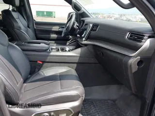 2024 Jeep Wagoneer Series II with VIN 1C4SJSBP5RS175261, listed as a IAAI auction lot 42815879 with 28,618 mi miles and . Bid and sale history available at DreamBid. Image 5.