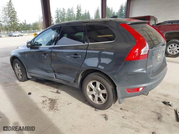 2011 Volvo XC60 3.2L with VIN YV4952DL7B2166075, listed as a IAAI auction lot 42004245 with 136,182 mi miles. Bid and sale history available at carsss.com. Image 3.