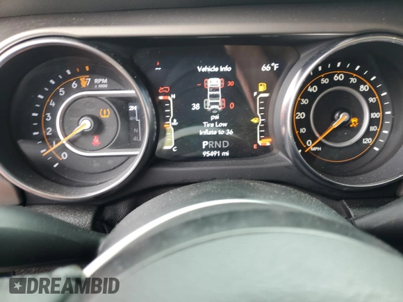 2019 Jeep Wrangler Unlimited Sport S with VIN 1C4HJXDG5KW535115, listed as a Copart auction lot 58404545 with 95,491 mi miles and Salvage title. Bid and sale history available at DreamBid. Image 9.