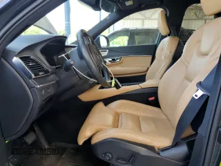 2021 Volvo XC90 Inscription z VIN YV4A22PL7M1733928, wystawiony jako Copart lot #55305155 z przebiegiem 21 817 mil mil oraz Szkoda całkowita • Salvage title. Historia ofert i sprzedaży dostępna na DreamBid. Obrazek 7.