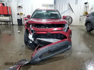 2021 Toyota RAV4 XLE z VIN 2T3P1RFV0MW206150, wystawiony jako Copart lot #57172615 z przebiegiem 55 051 mil mil oraz Szkoda całkowita • Salvage title. Historia ofert i sprzedaży dostępna na DreamBid. Obrazek 5.